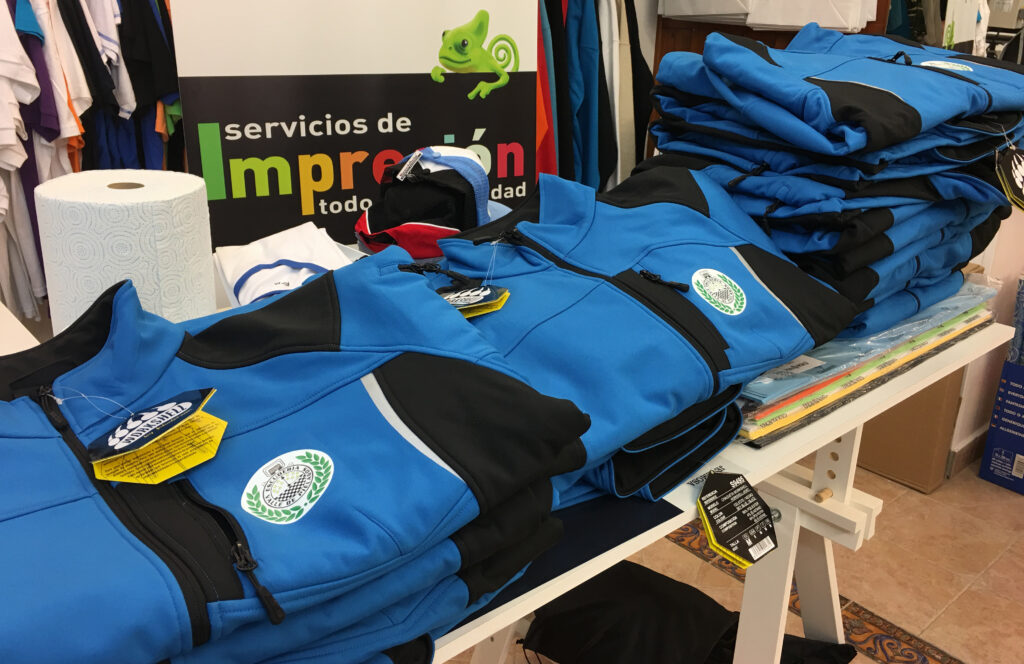 CAZADORAS PERSONALIZADAS